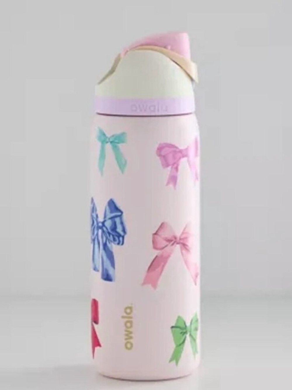 Urban Outfitters “Girlhood” 32 oz Owala
